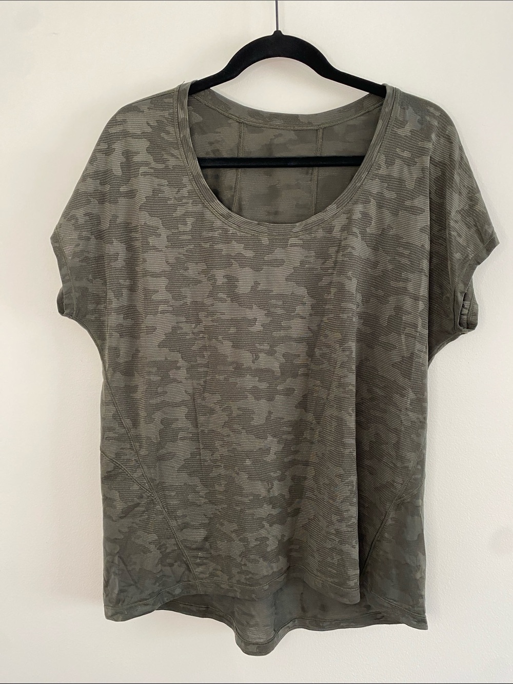 Lululemon Miles Ahead Short Sleeve Mesh Running Deep Camo Green M/L